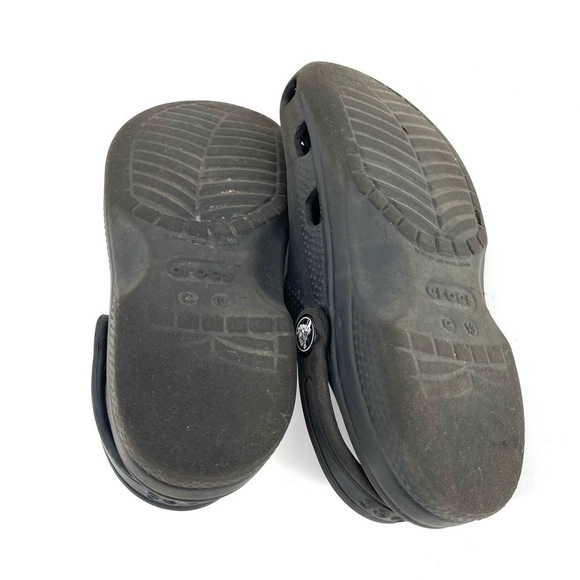 CROCS Classic Comfort Black Clogs - Picture 4 of 4